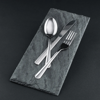 0002-03 - Cuchara de mesa Windsor, 18/0 Peso medio