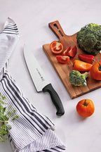 Cuchillo para carne Tramontina Professional Master de 10" con hoja de acero inoxidable y mango de polipropileno negro 24609/000